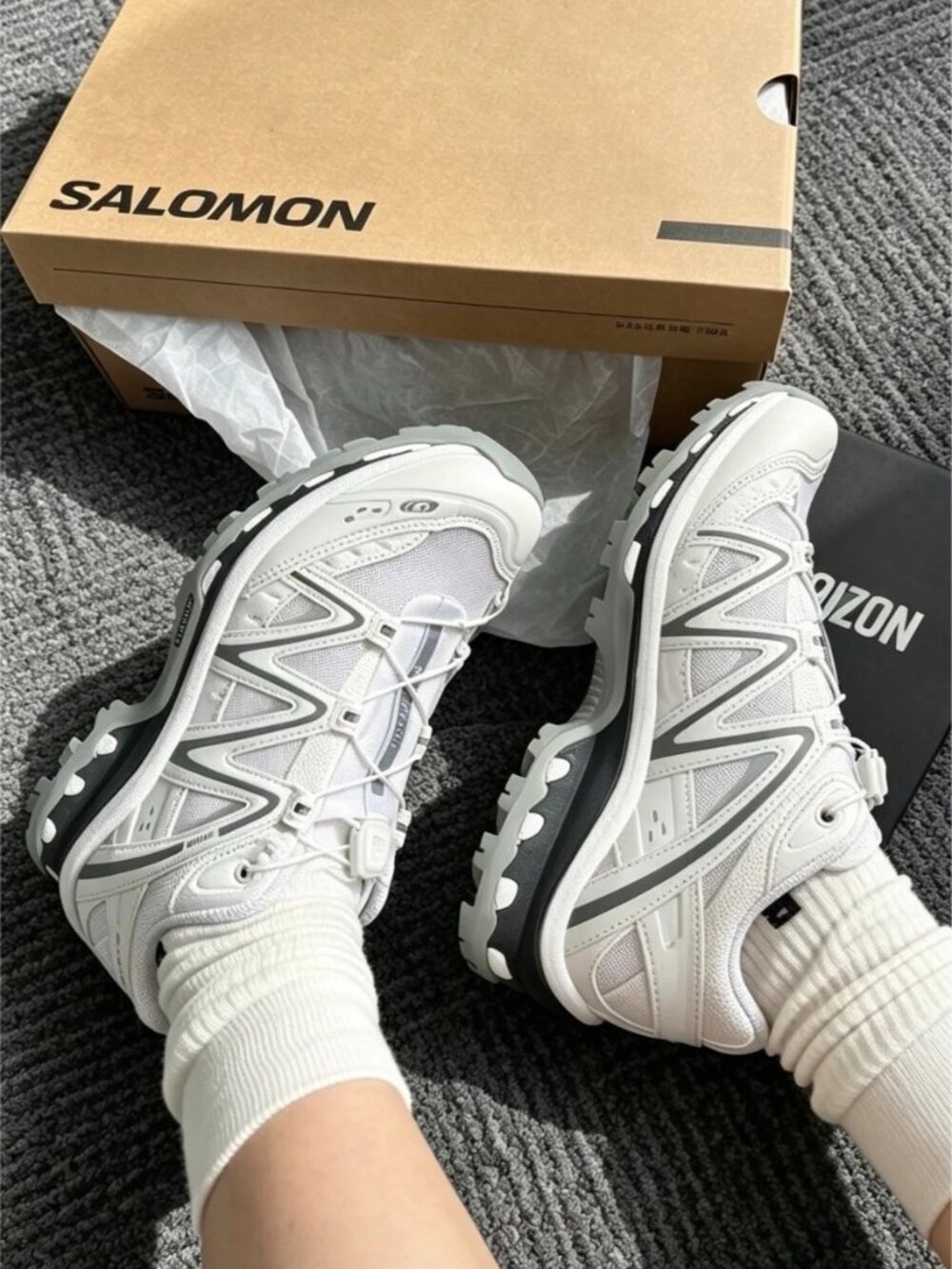SALOMON Salomon XT Quest Outdoor Functional Shoes Male Female Same White